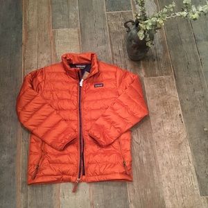 NWT Patagonia boys down jacket size M price firm